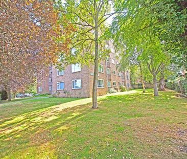 2 bedroom ground floor flat to rent - Photo 2