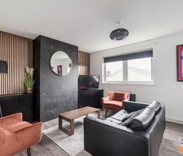 39 Tonagh Drive, Lisburn, BT28 1DY - Photo 2