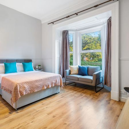 257 HYDE PARK ROAD Leeds - LS6 1AG - Photo 3