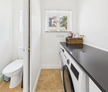 4 bedroom semi-detached house to rent - Photo 1