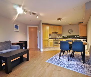 E3.3 Apartment Whitehall Square, 181 Sandy Row, Belfast, BT12 5EG - Photo 2