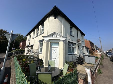 Gordon Road, Great Yarmouth - Photo 5