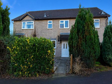2 bedroom terraced house to rent - Photo 4