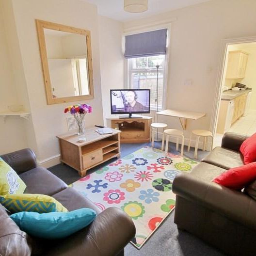 5 bedroom house to rent - Photo 1