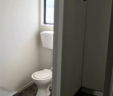 Columbus Crescent, Flaxmere - Photo 5