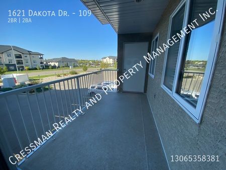 2 bed 2 bath Condo located in east Regina, SK. - Photo 4