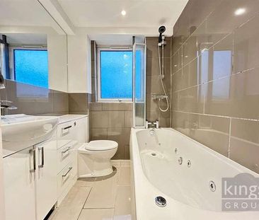 Pennymead, Harlow, CM20 - Photo 2