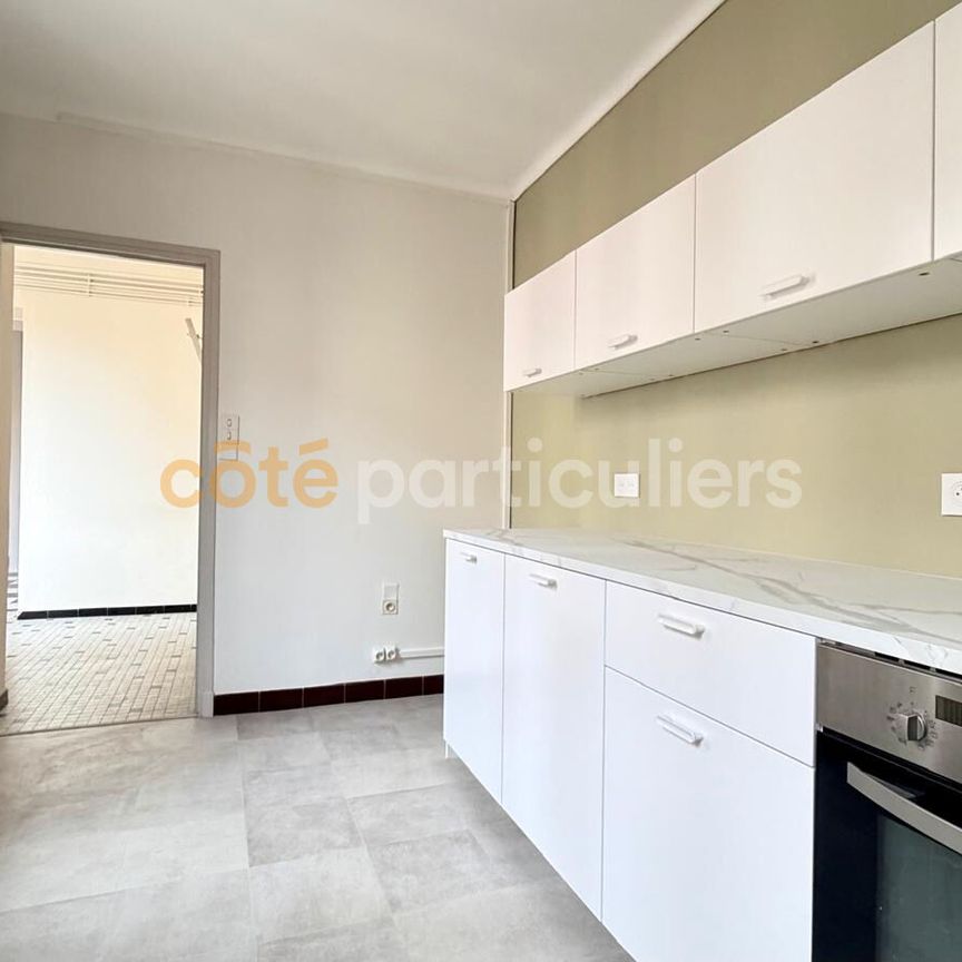 Location Appartement 3 pièces 96m² - Photo 1