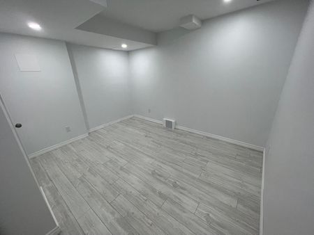 For Lease - 10 Chudleigh Avenue Unit# Bsmt, Brampton, Ontario - Photo 4