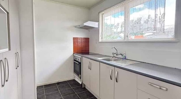 Warm Home & Move In Ready - Photo 1