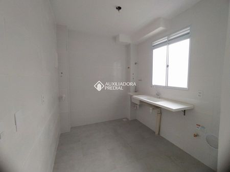Apartamento com 2 quartos e 40m² para alugar em Cavalhada, Porto Alegre. - Photo 5