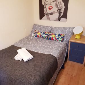 1 Bed Detached House, Cranhurst Road, NW2 - Photo 3