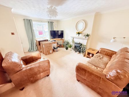 Redwood Drive, Plymouth - Photo 2