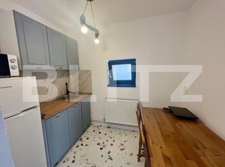 Garsonieră 40 mp, centrala si AC, zona Centru-Universitate - Fotografie 4