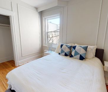 4454 Coolbrook, Montréal, QC - Photo 2