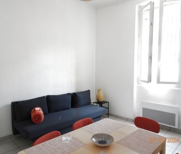 Appartement 3 pièces 69m2 MARSEILLE 5EME 1 105 euros - Photo 1