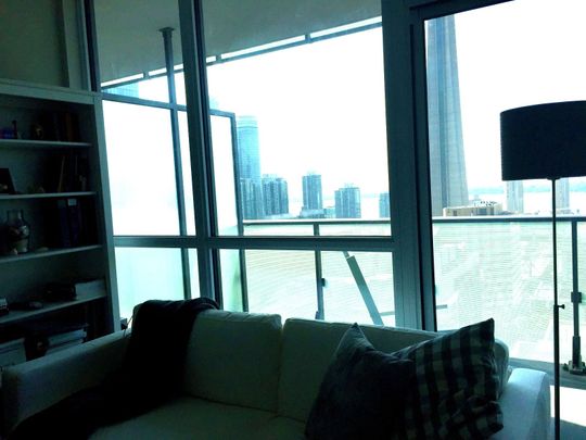 For Lease - 8 Mercer Street Unit# 2706, Toronto, Ontario - Photo 1