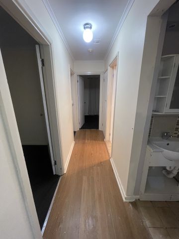 3 Bedroom House in West Dubbo - Photo 4