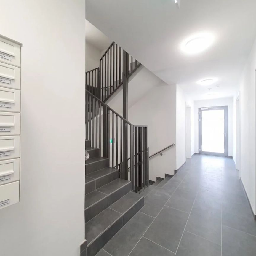 Helle moderne Wohnung bei U2-Stadlau/Bahnhof - Photo 1