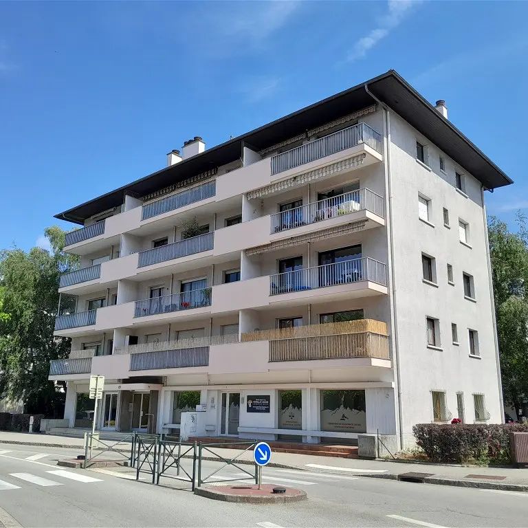 Location appartement 3 pièces - 71m² à Annecy (74000) - Photo 1