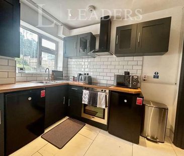 Links Road, Links Road, Oldbury, B68 - Photo 3