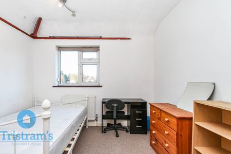 5 bed Semi-Detached House for Rent - Photo 4