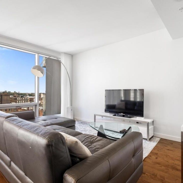 Appartement à louer - Montréal (Ville-Marie) (La Cité du Multimédia) - Photo 1