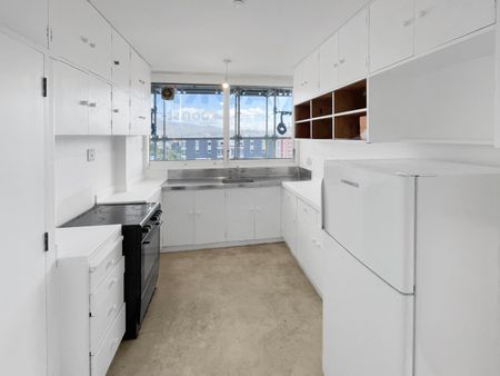 Apartment Living - Photo 5