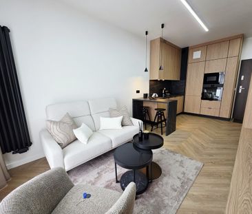 Apartament z balkonem z widokiem na rzekę. - Photo 2