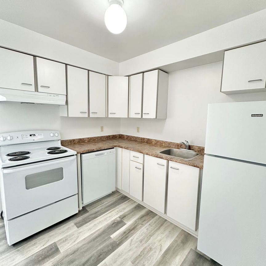 For Lease - 130 Bell Farm Road Unit# 314, Barrie, Ontario - Photo 1
