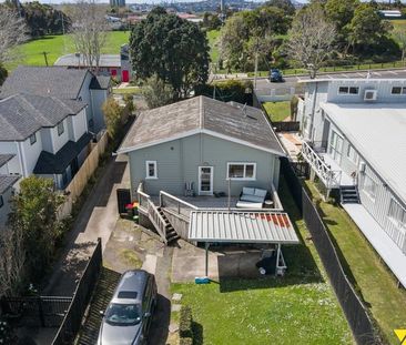 Lovely pet-friendly home in New Lynn! - Photo 5