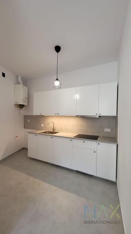 Niedawno wyremontowane mieszkanie bezczynszowe w centrum Kazimierza - Photo 3