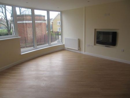 1 bedroom flat to rent - Photo 2