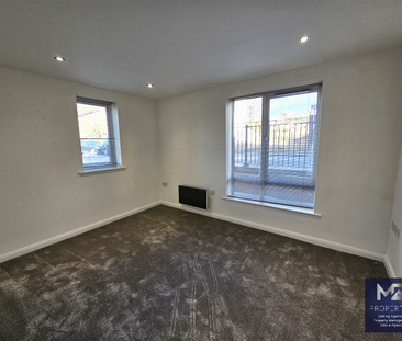 2 Bedroom Ground Floor Flat - Photo 4