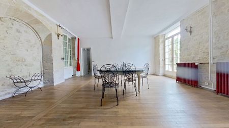 Location Maison 7 pièces 187m² - Photo 2