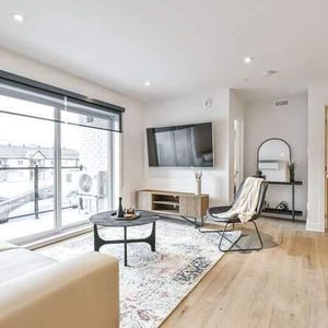 WOW! APPARTEMENT 4½ DISPONIBLE EN JUILLET - RABAIS - Photo 2