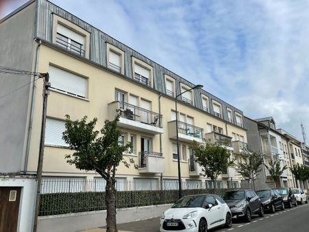 Location appartement 3 pièces, 66.91m², Pontault-Combault - Photo 2