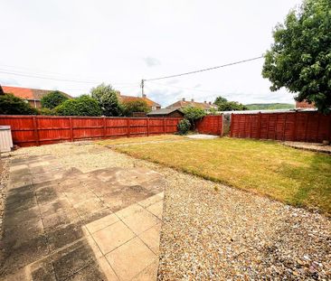 3 bedroom semi-detached house to rent - Photo 4