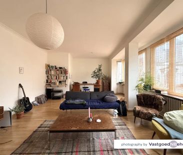 Appartement te huur - Photo 1