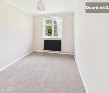 2 bedroom detached bungalow to rent - Photo 3