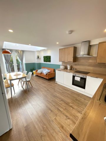 Argyll Street Room 2 - Photo 4