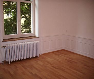 Appartement meublé de 1,5 pièce Art Nouveau dans un endroit calme e... - Foto 2