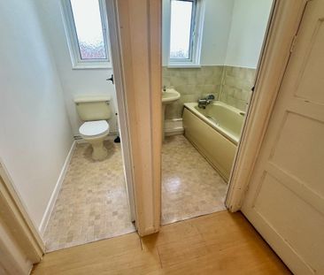 Holloway Avenue - Photo 5