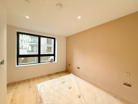 1 Bed Flat, Purcell Apartments, SE10 - Photo 2