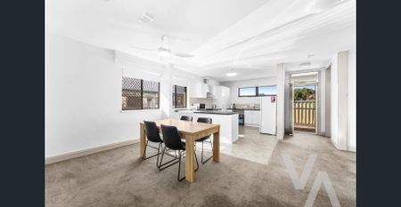 Your Next Move. - Photo 3