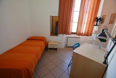 Via Venezia, Florence, Tuscany 50121 - Photo 2