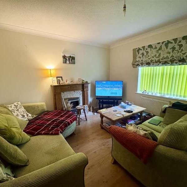 Hopton Close, Ledbury, HR8 - Photo 1