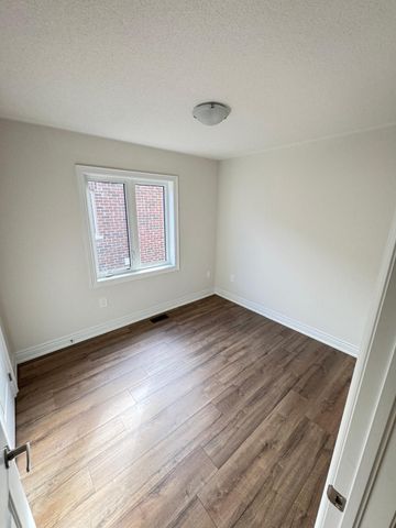 For Lease - 2978 Gatestone Path, Pickering, Ontario - Photo 3