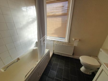 Price £775 pcm - Available Now - Unfurnished - Photo 5