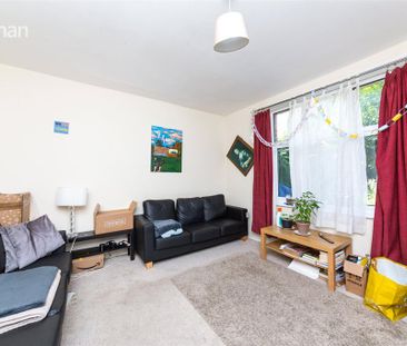 4 bedroom terraced house to rent - Photo 2